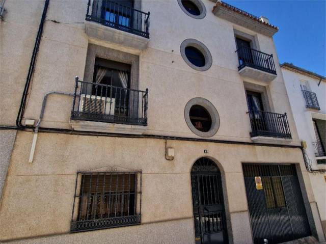 Piso en Venta en Calle Aguilar, 18 en Torre del Campo