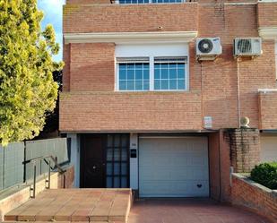 Exterior view of Single-family semi-detached for sale in Mollerussa  with Air Conditioner, Terrace and Balcony