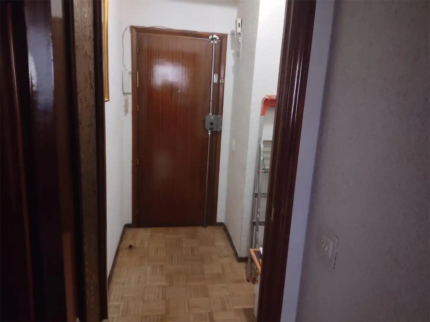 Wohnung zum Verkauf in Calle de Antonio Machado, 28, Valdezarza Wohnung zum Verkauf in Madrid Capital mit Balkon
