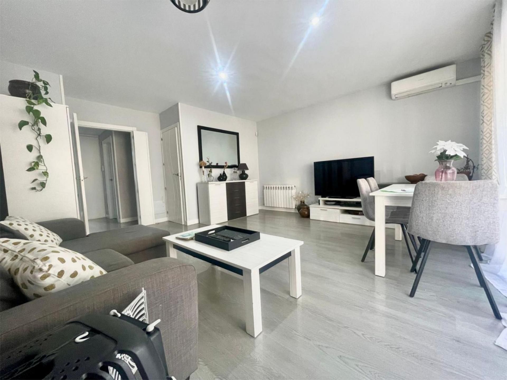 Living room of Flat for sale in Esquivias  with Air Conditioner, Heating and Private garden