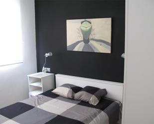 Dormitori de Apartament de lloguer en Ibi amb Aire condicionat i Moblat