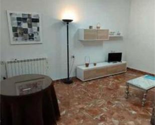 Flat to rent in Baza