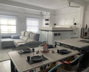 Sala d'estar de Pis en venda en  Zaragoza Capital amb Aire condicionat i Balcó