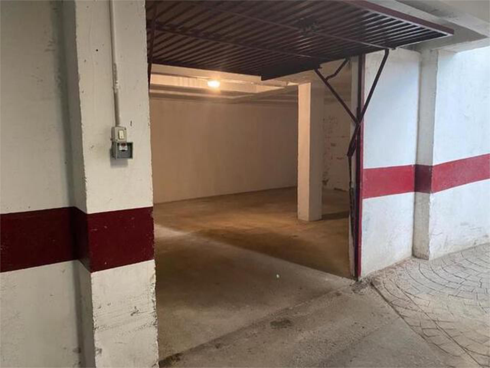 Parking of Garage to rent in Boltaña