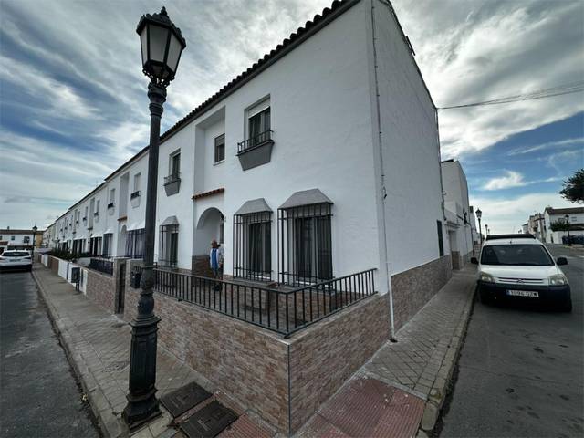 Casa adosada en Venta en Calle Lirio, 2 en Lepe