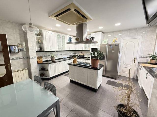 Casa-chalet en Venta en Calle de Enrique Moya, 26 en Camarma de Esteruelas