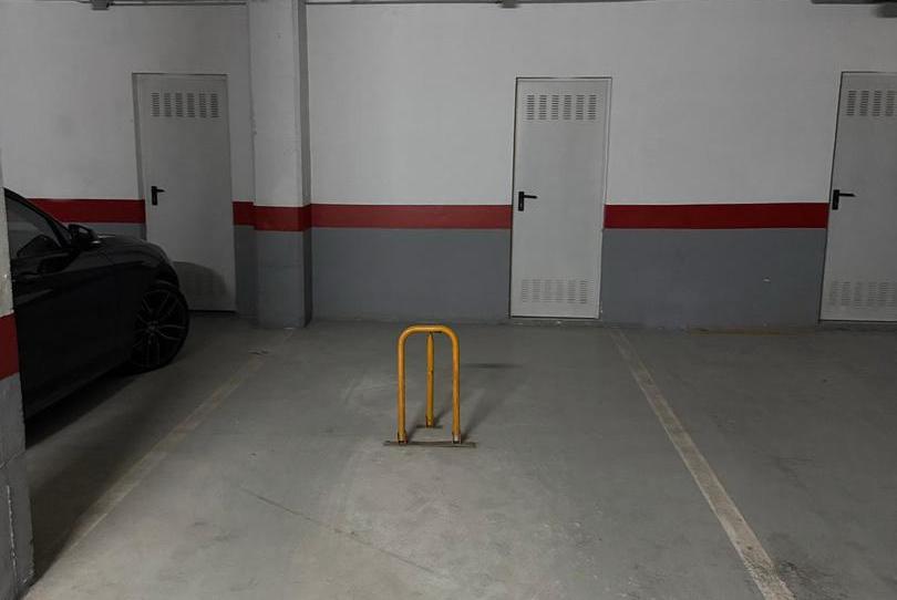 Garage to rent in Avenida Encinas de las, 4, Puerto Marina, Málaga - image 1 Photo 1 of Garage to rent in Avenida Encinas de las, 4, Puerto Marina, Málaga