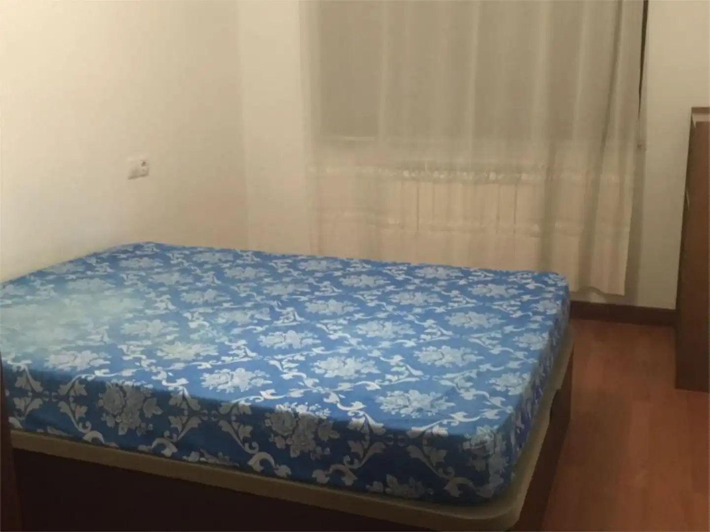 Schlafzimmer von Wohnung zum Verkauf in Villamayor mit Heizung, Parkett und Schwimmbad