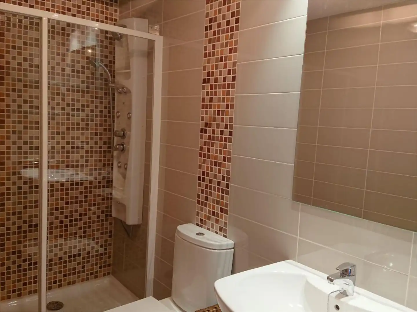 Piso en venta en Avenida Valladolid, 33, Avenida Valladolid - Barriada Yagüe Piso en venta en Avenida Valladolid, 33, Avenida Valladolid - Barriada Yagüe