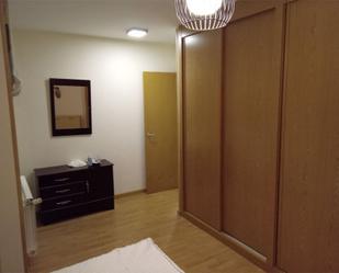 Dormitori de Pis de lloguer en Valdepeñas amb Aire condicionat, Calefacció i Parquet