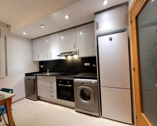 Cuina de Apartament de lloguer en El Vendrell amb Aire condicionat, Calefacció i Traster