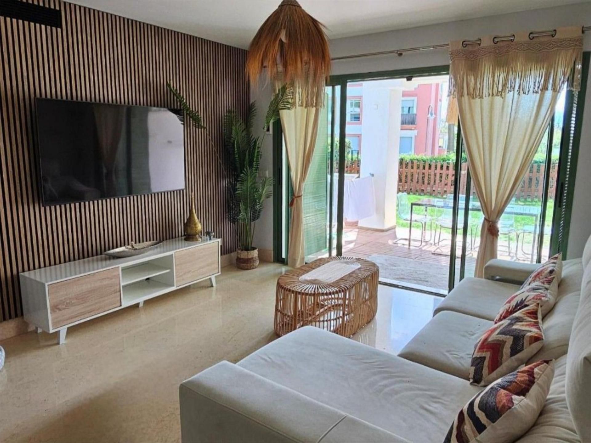 Living room of Flat to rent in Sotogrande  with Air Conditioner, Heating and Private garden