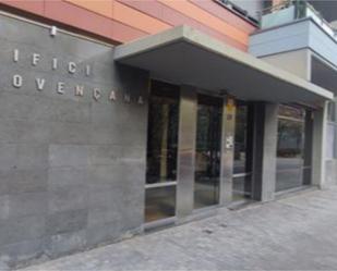 Exterior view of Flat for sale in L'Hospitalet de Llobregat  with Air Conditioner and Balcony