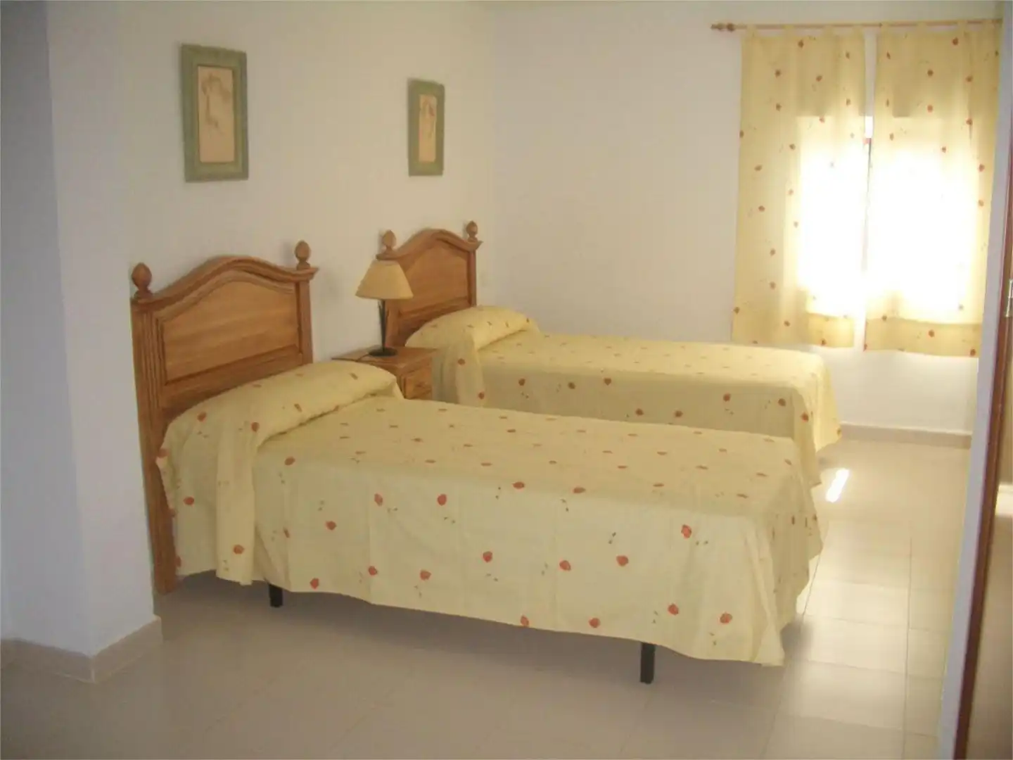 Houses for rent in Avenida Italia, 15, Roche Bedroom of Houses for rent in Conil de la Frontera with Air Conditioner, Private garden and Storage room