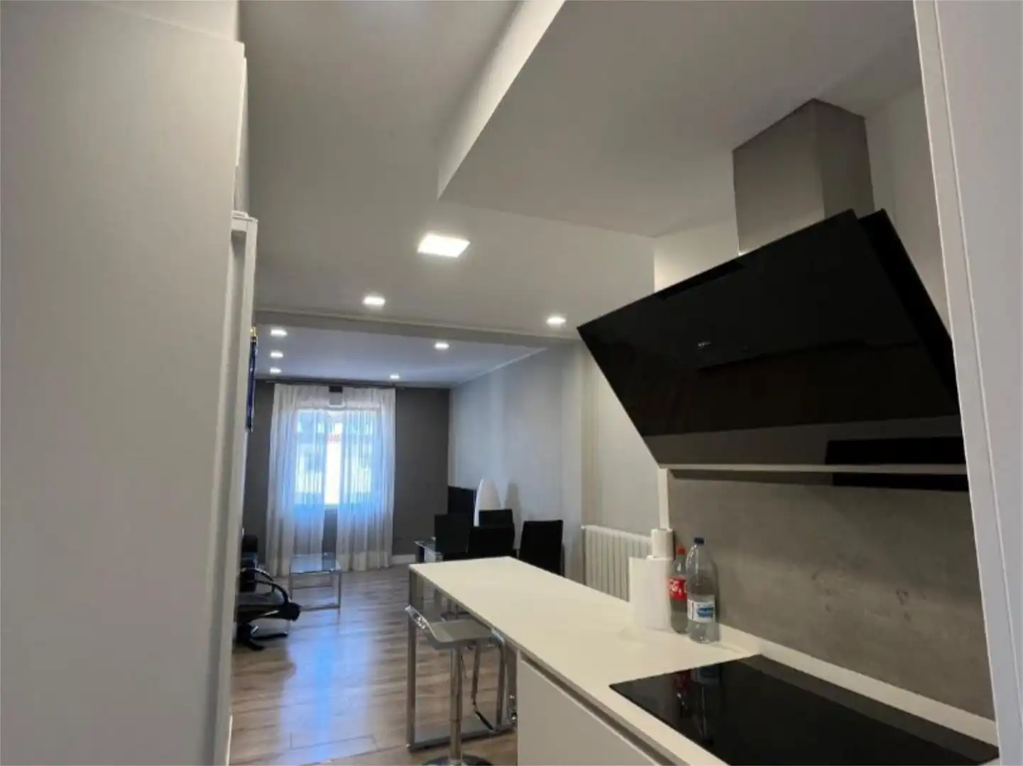 Flat for rent in Calle Santa Engracia, 1, Centro Flat for rent in Calle Santa Engracia, 1, Centro