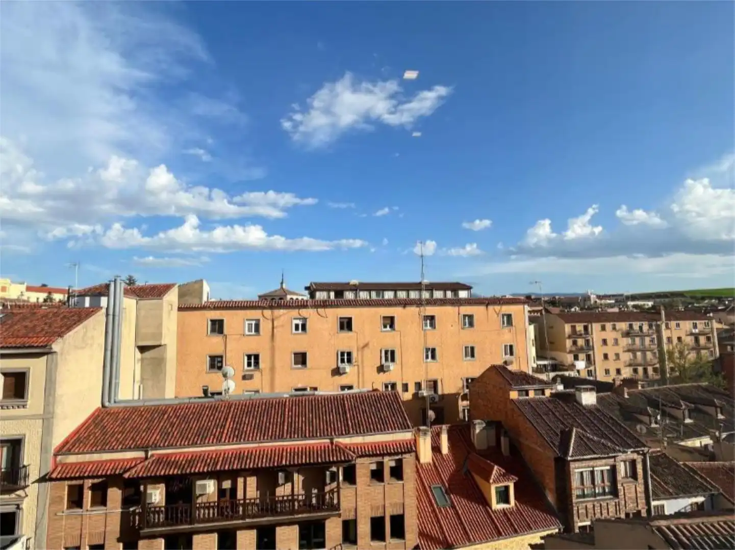 Flat for rent in Calle Santa Engracia, 1, Centro Flat for rent in Calle Santa Engracia, 1, Centro