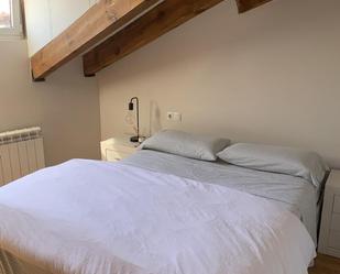 Bedroom of Flat to share in Burgos Capital  with Furnished, Oven and Washing machine