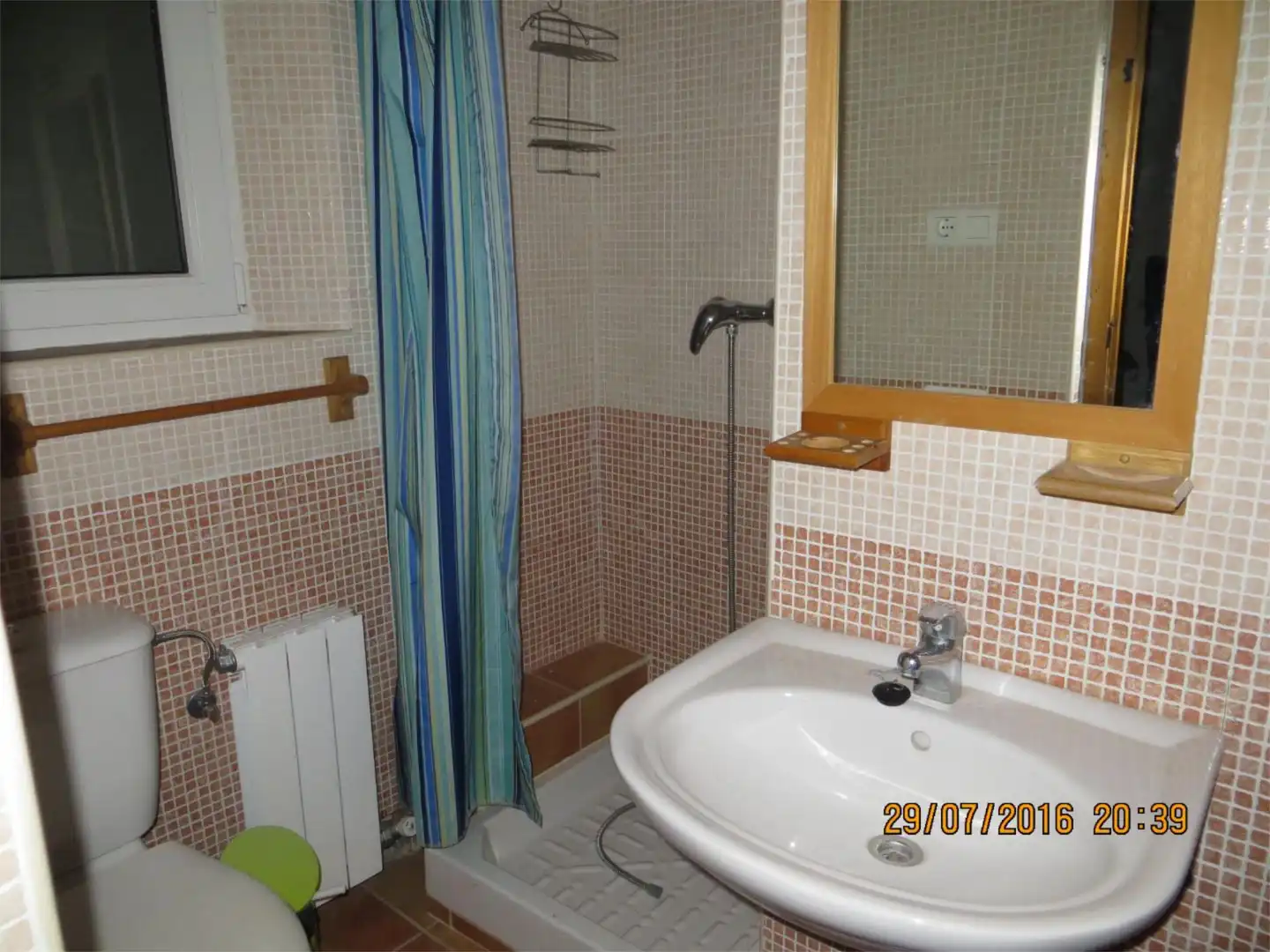 Baño de Local de alquiler en Zagra con Aire acondicionado, Calefacción y Amueblado