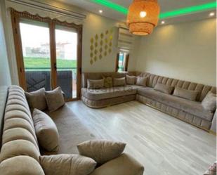 Living room of Flat for sale in Tarancón  with Heating, Private garden and Parquet flooring