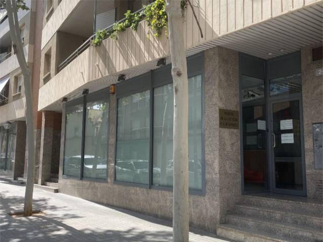 Local comercial en Alquiler en Carrer de Viladomat, 2 en Gràcia