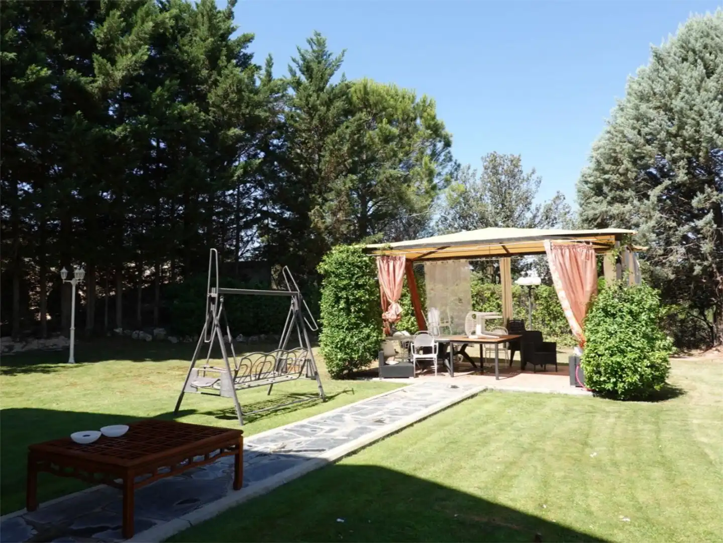 Casa o chalet de alquiler en Ciudalcampo Jardín de Casa o chalet de alquiler en Ciudalcampo
