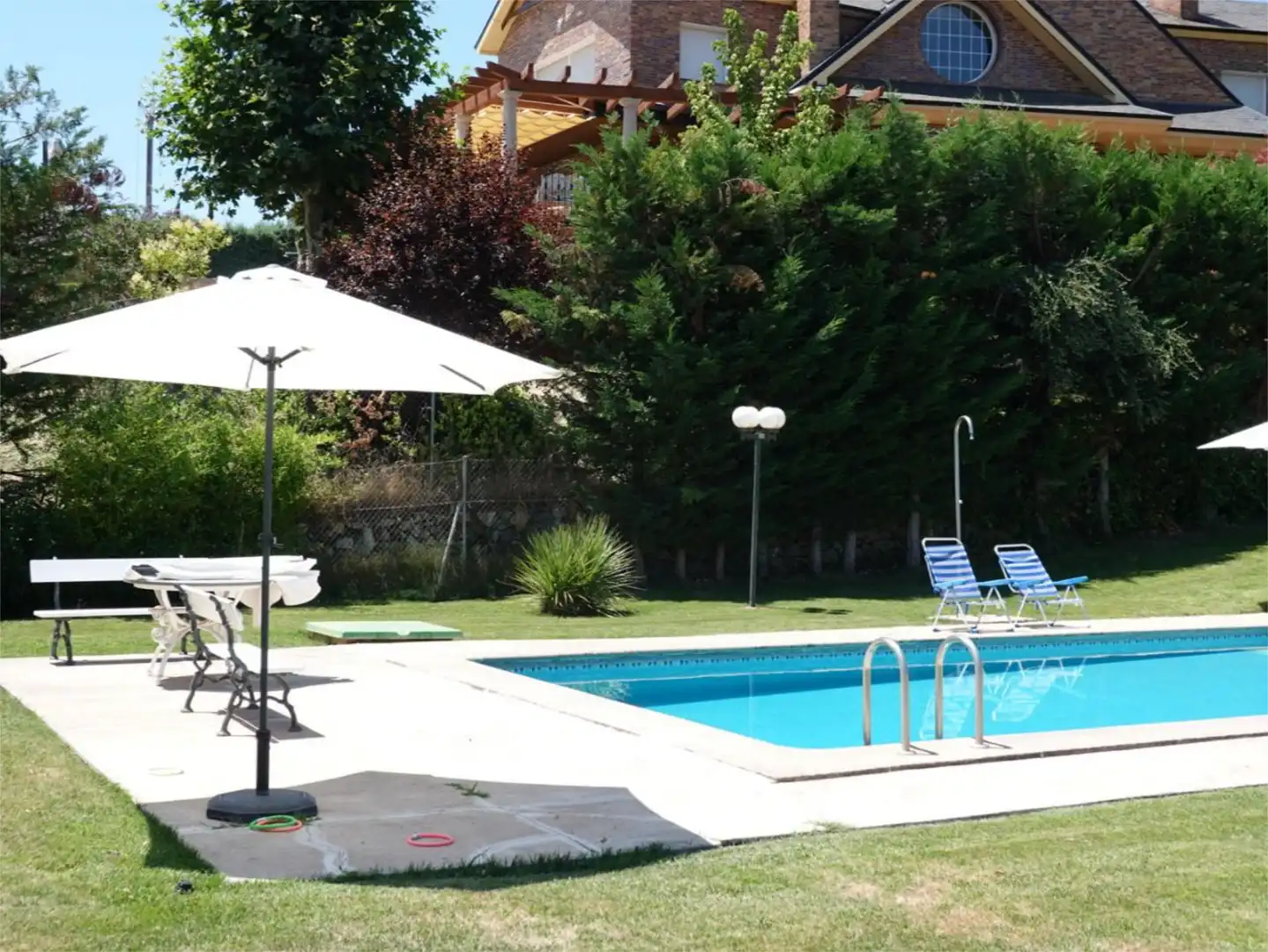 Casa o chalet de alquiler en Ciudalcampo Piscina de Casa o chalet de alquiler en Ciudalcampo