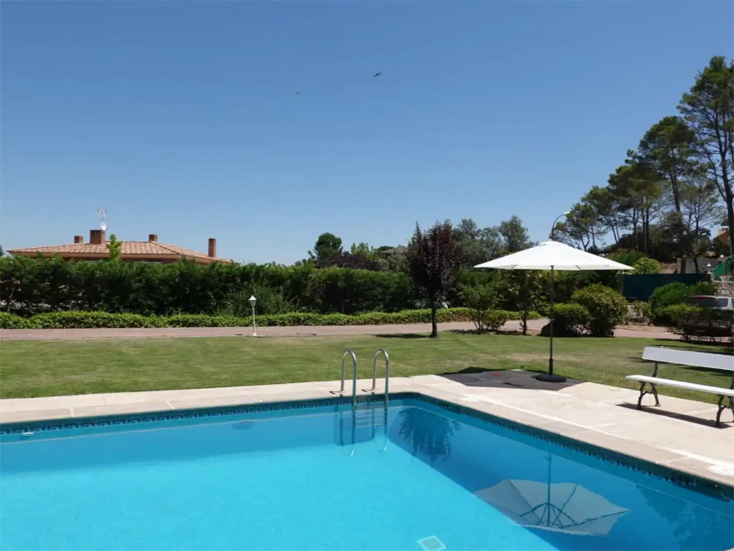 Casa o chalet de alquiler en Ciudalcampo Piscina de Casa o chalet de alquiler en Ciudalcampo