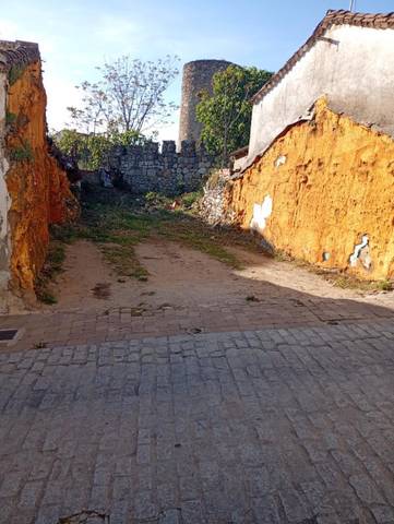 Terreno en Venta en Calle de la Cuesta del Castillo, 5 en San Martín de Valdeiglesias