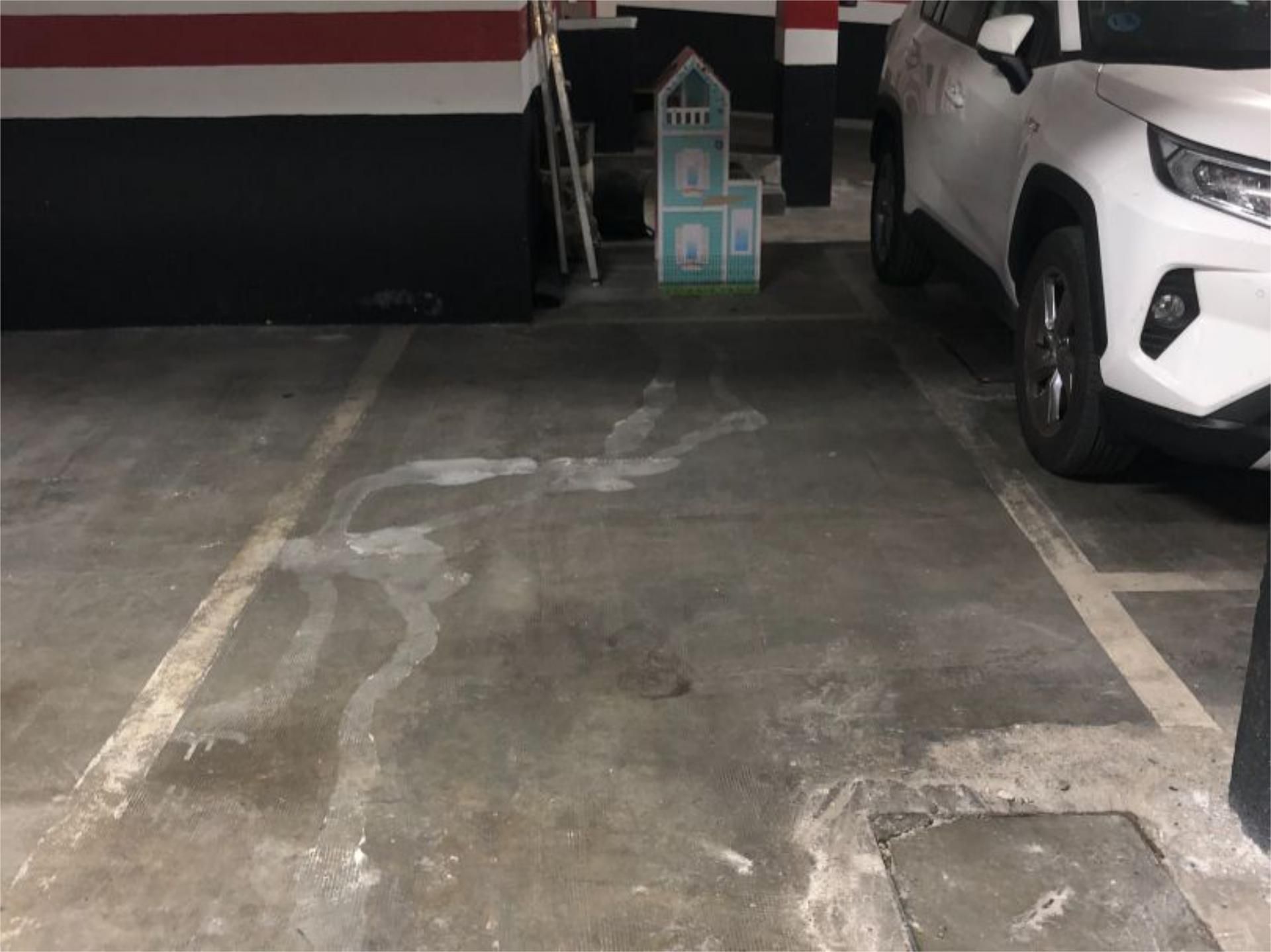 Parking of Garage to rent in  Madrid Capital