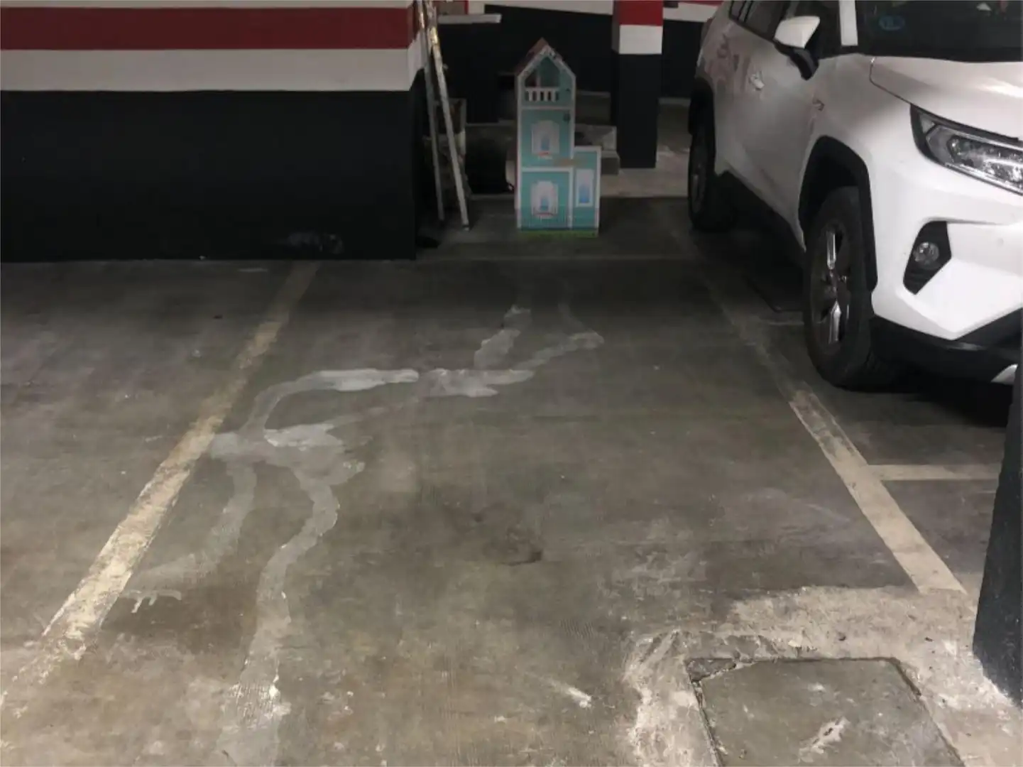 Garage for rent in Calle de Eugenio Salazar, 48, Ciudad Jardín Parking of Garage for rent in Madrid