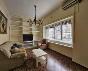 Living room of Flat for sale in  Sevilla Capital  with Air Conditioner