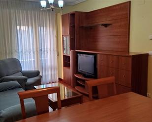 Living room of Flat to rent in Miranda de Ebro  with Heating, Parquet flooring and Terrace