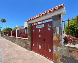 Exterior view of Duplex to rent in San Bartolomé de Tirajana  with Private garden, Terrace and Swimming Pool