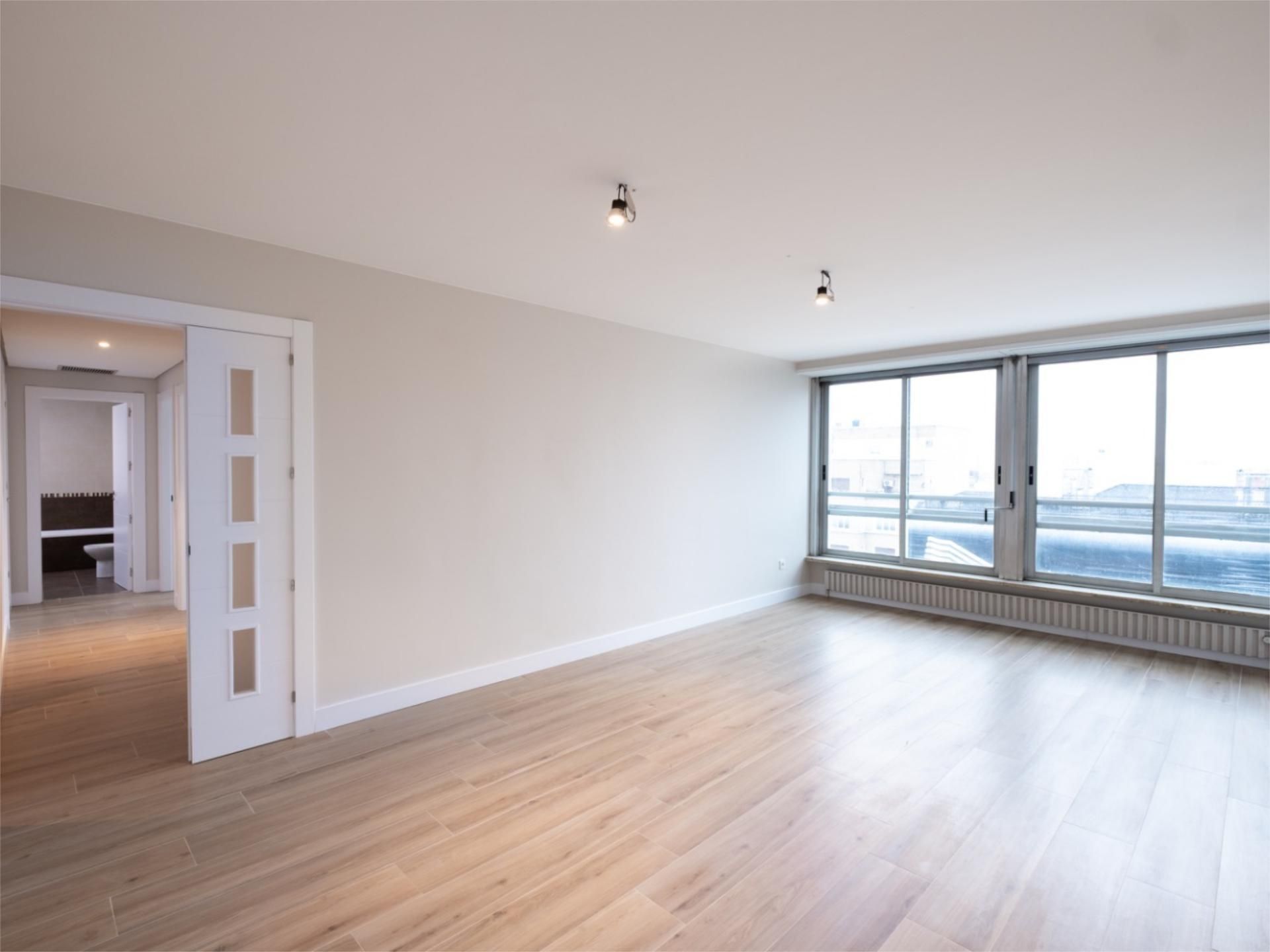 Pis en venda a Paseo de la Independencia, 8, Paseo Independencia