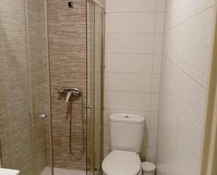 Bathroom of Loft to rent in Salamanca Capital  with Air Conditioner