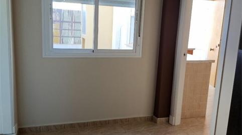 Foto 5 de Piso en venta en Calle Cruz del Sur, 9, El Juncal - Vallealto, Cádiz