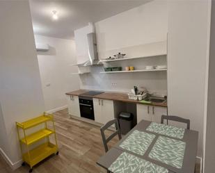 Cuina de Apartament per a compartir en Guadalajara Capital amb Aire condicionat, Calefacció i Parquet