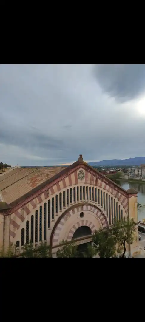 Piso en venta en Avinguda de la Generalitat, 24, Centre Vista exterior de Piso en venta en Tortosa con Calefacción, Trastero y Amueblado