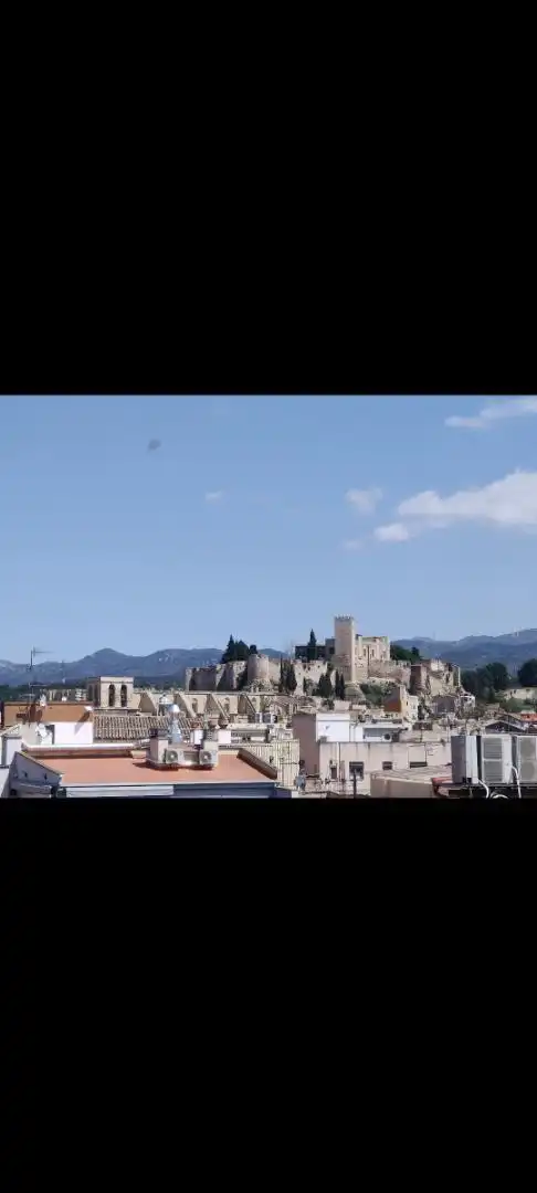 Piso en venta en Avinguda de la Generalitat, 24, Centre Vista exterior de Piso en venta en Tortosa con Calefacción, Trastero y Amueblado
