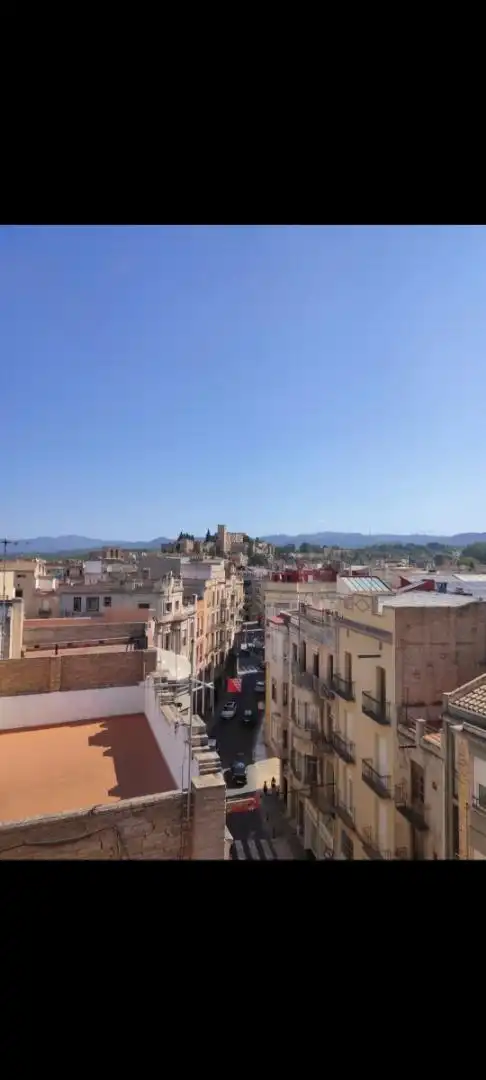 Piso en venta en Avinguda de la Generalitat, 24, Centre Vista exterior de Piso en venta en Tortosa con Calefacción, Trastero y Amueblado