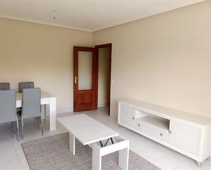 Sala d'estar de Pis de lloguer en Salamanca Capital amb Calefacció, Jardí privat i Terrassa