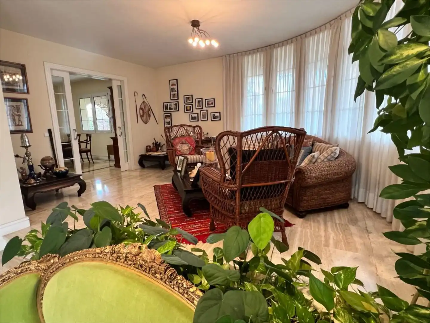 Casa o xalet en venda a Calle Castillo de Aulencia, 10, Villafranca del Castillo Sala d'estar de Casa o xalet en venda en Villanueva de la Cañada amb Aire condicionat, Terrassa i Piscina