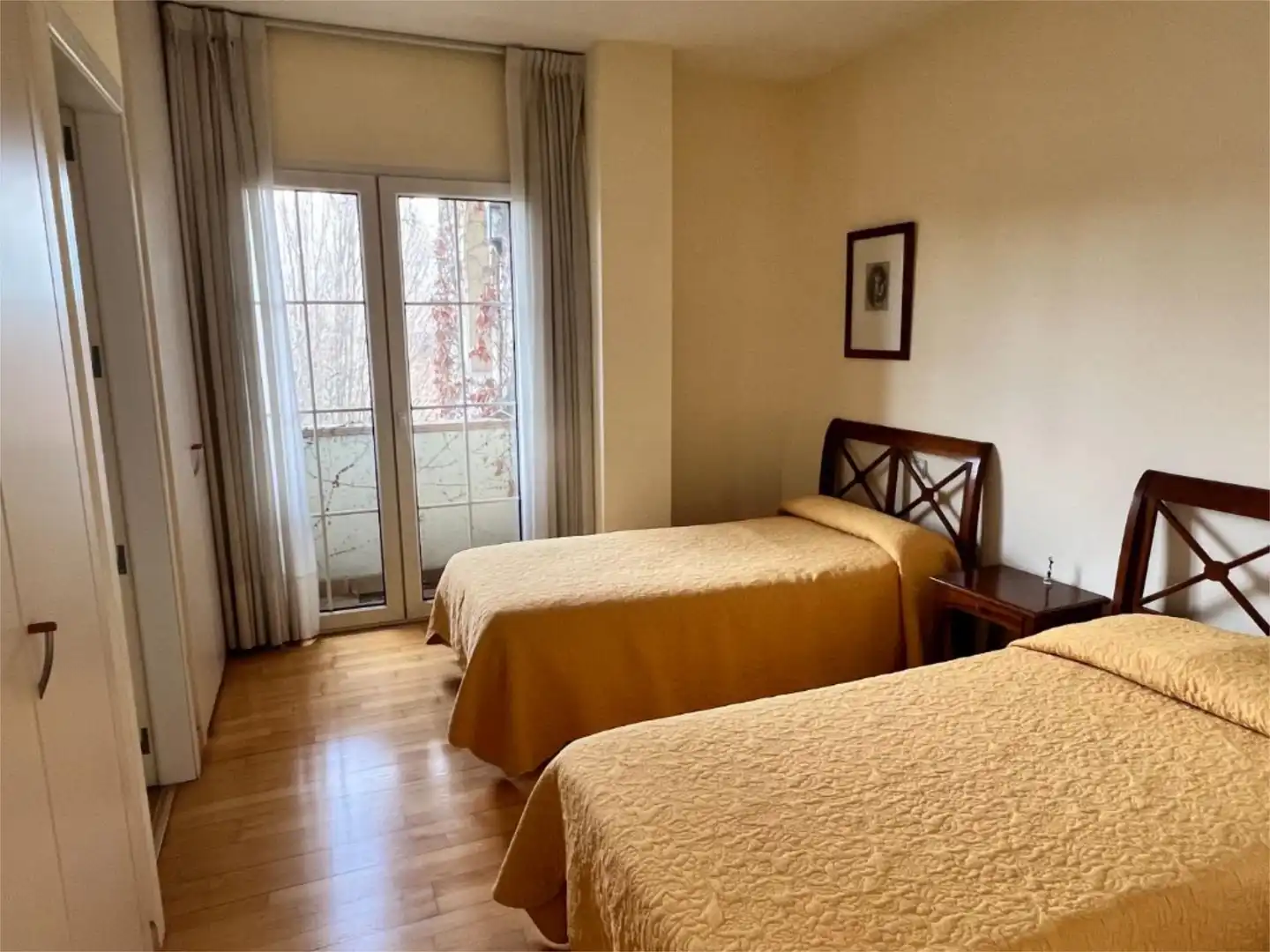 Casa o xalet en venda a Calle Castillo de Aulencia, 10, Villafranca del Castillo Dormitori de Casa o xalet en venda en Villanueva de la Cañada amb Aire condicionat, Terrassa i Piscina