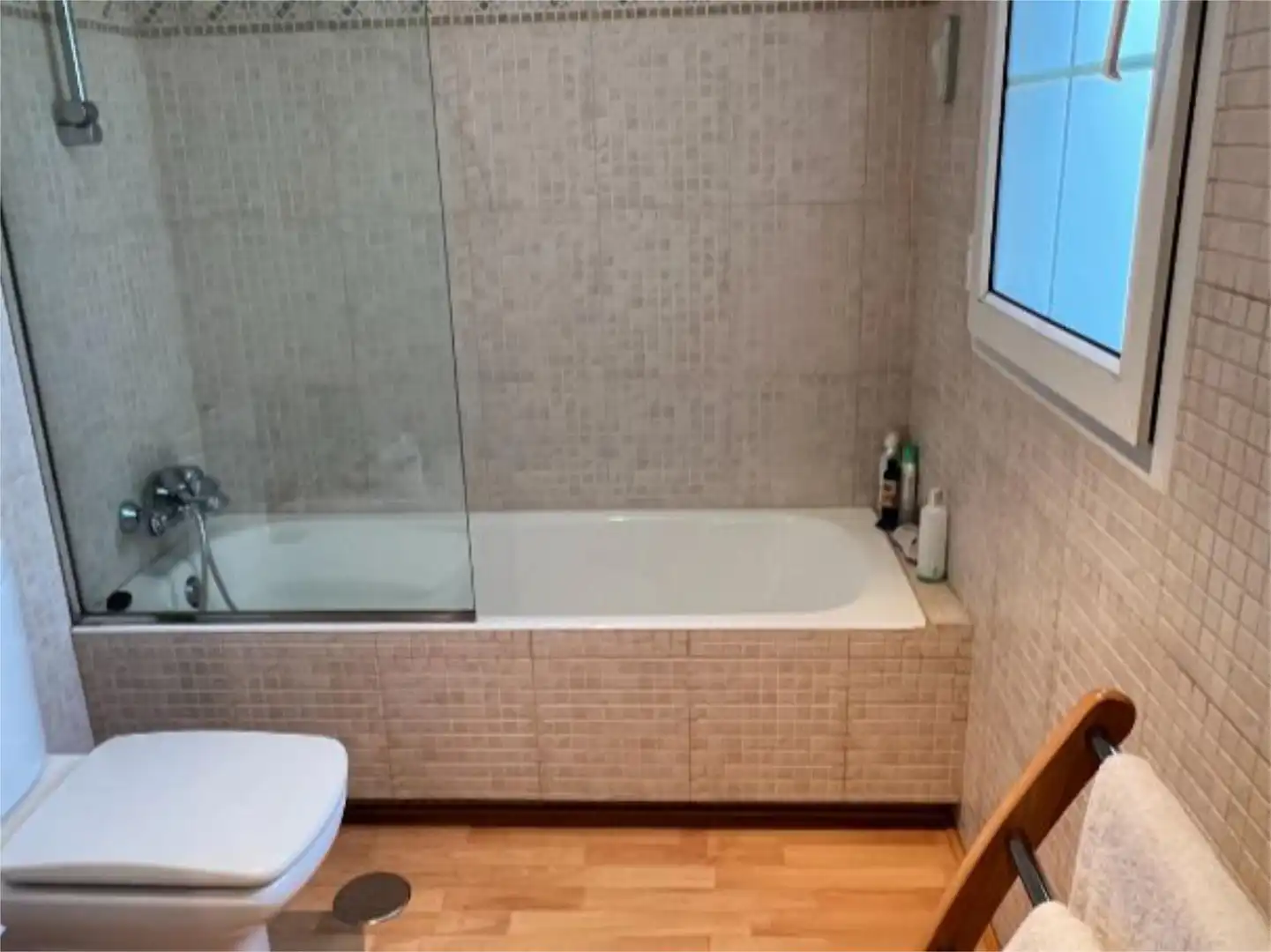 Casa o xalet en venda a Calle Castillo de Aulencia, 10, Villafranca del Castillo Bany de Casa o xalet en venda en Villanueva de la Cañada amb Aire condicionat, Terrassa i Piscina