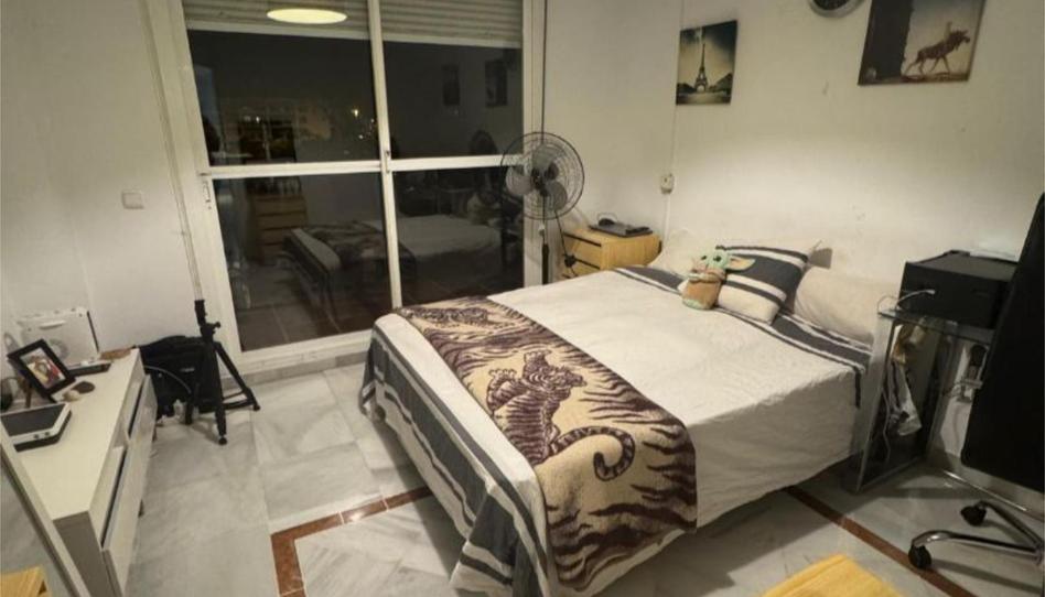 Flat to share in Calle las Azaleas, 15, Nueva Andalucía centro, Málaga - image 1 Photo 1 of Flat to share in Calle las Azaleas, 15, Nueva Andalucía centro, Málaga