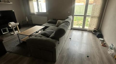 Foto 2 von Einfamilien-Reihenhaus zum Verkauf in Calle Ar-1, 109, Fontellas, Navarra