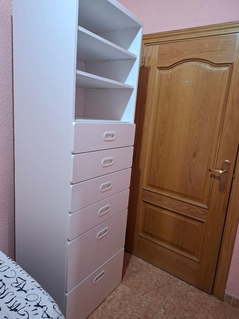 Bedroom of Flat to share in  Madrid Capital  with Terrace, Furnished and Oven