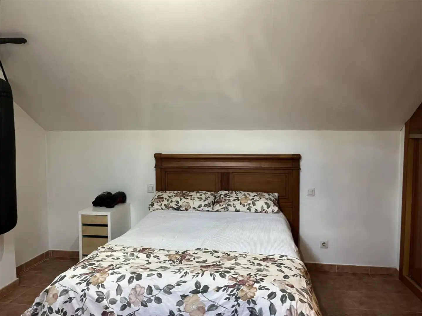 Wohnung zum Verkauf in Villalbilla pueblo Schlafzimmer von Wohnung zum Verkauf in Villalbilla mit Heizung, Privatgarten und Terrasse