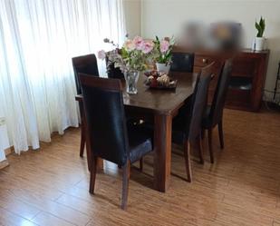 Menjador de Casa o xalet en venda en Alcalá de Henares amb Aire condicionat, Calefacció i Jardí privat