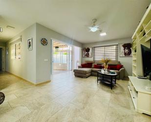 Living room of House or chalet for sale in San Bartolomé de Tirajana  with Air Conditioner, Terrace and Swimming Pool